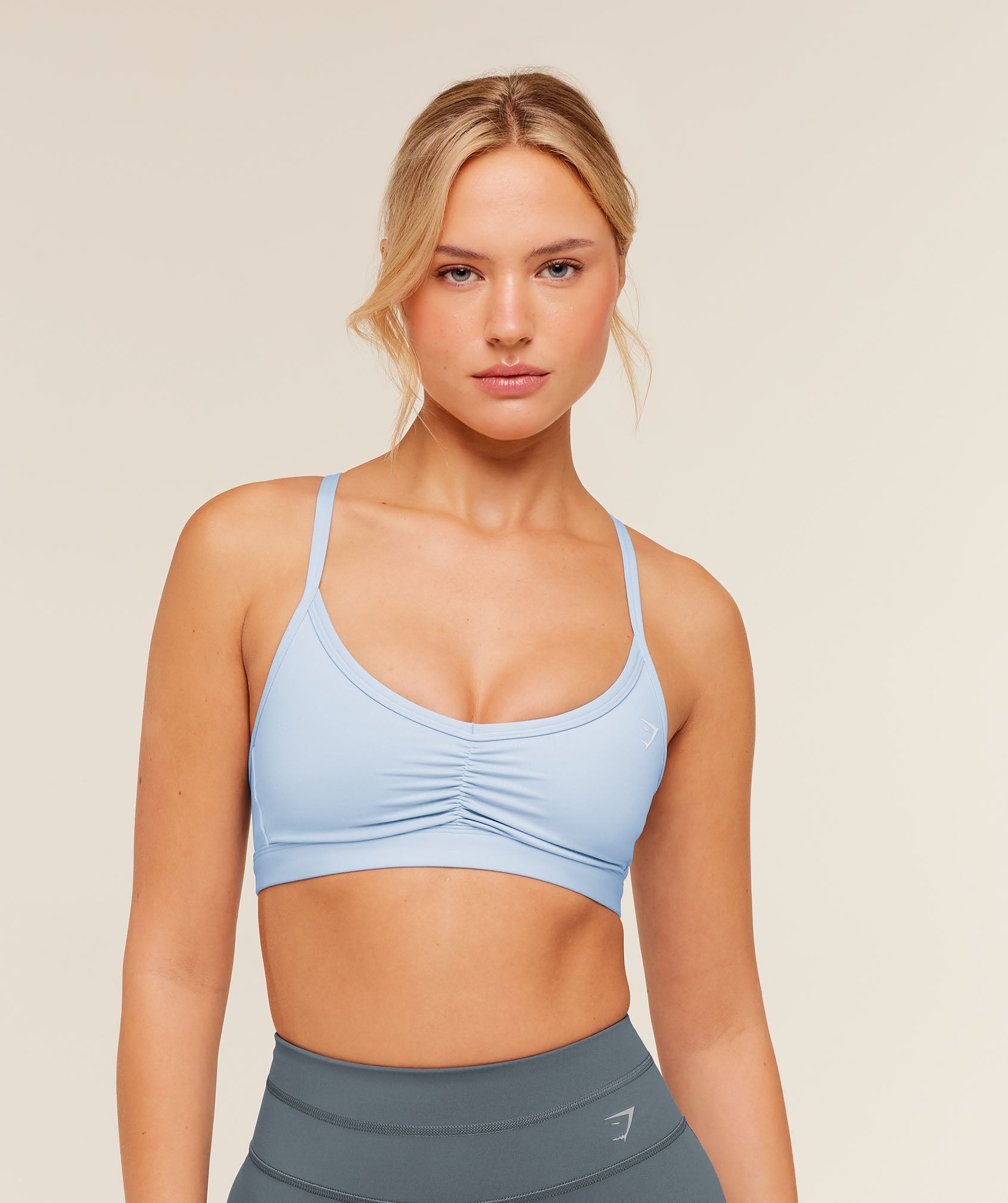 Gymshark Ruched Strappy Sports Bra - Chilled Blue