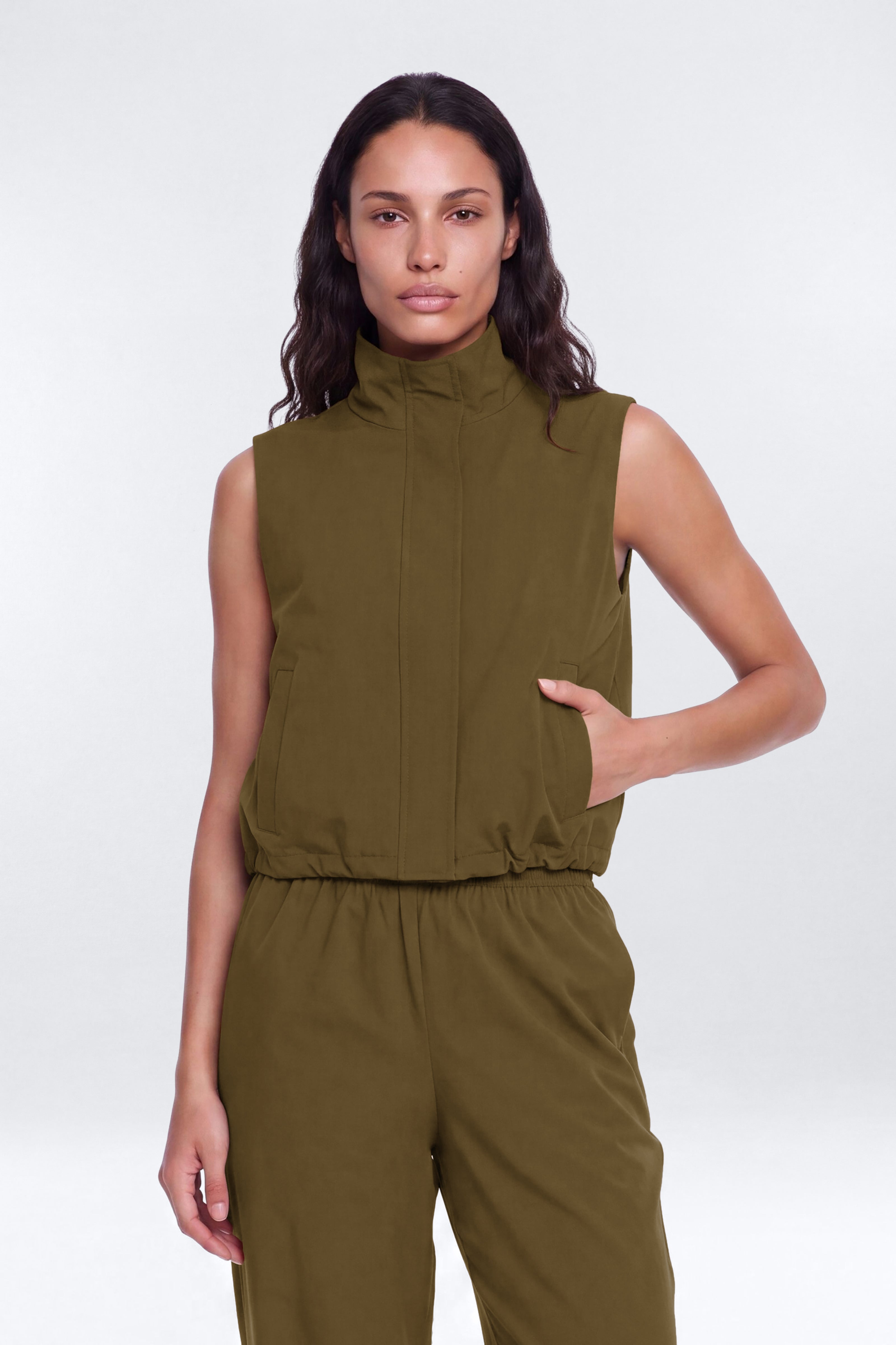 ActiveNylon™ Full-Zip Lightweight Vest - Military Green