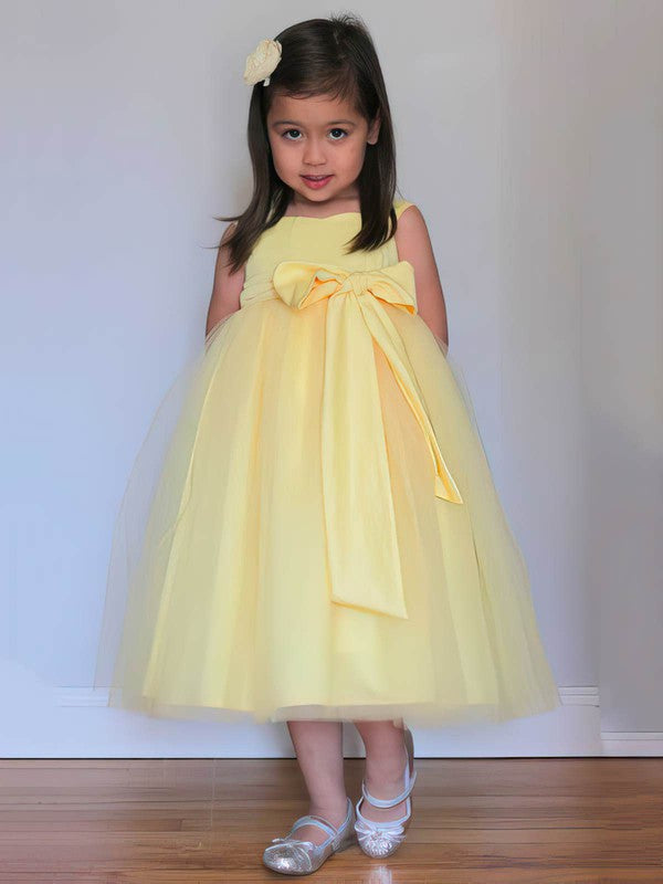 Charming A-Line Sleeveless Tulle Tea-length Flower Girl Dresses with Bow