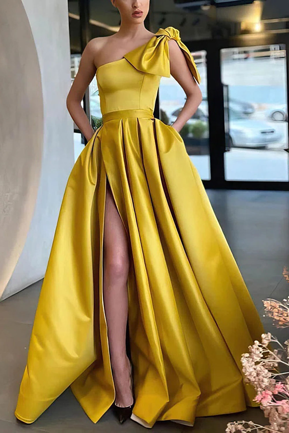 One Shoulder Yellow Prom Dress in A-line Style with Bow