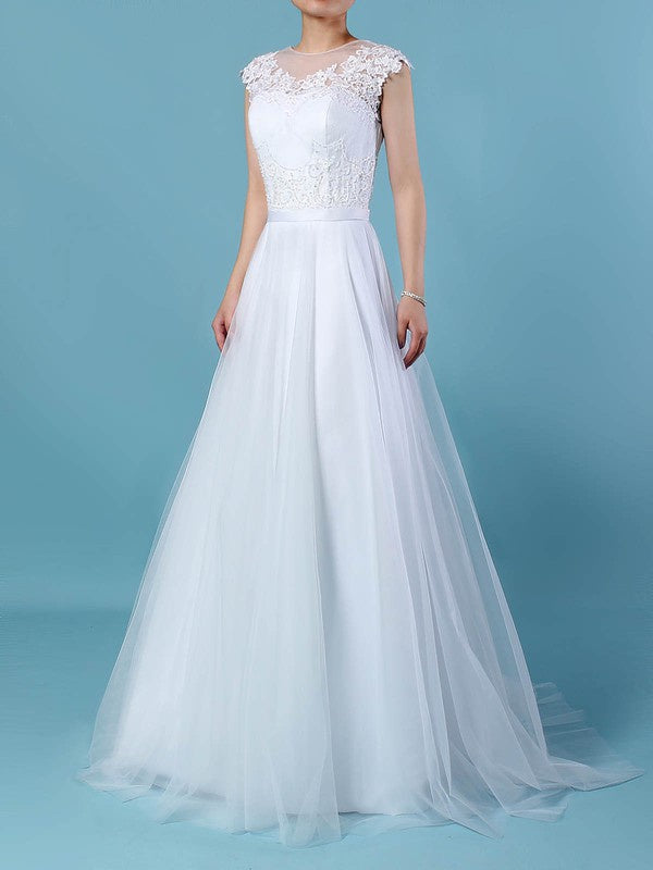 Fashionable Jewel Sleeveless Tulle Sweep Train Wedding Dresses with Appliques