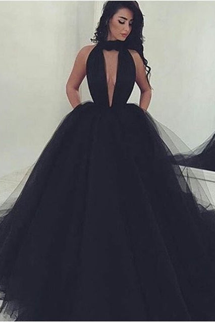 Black Tulle High-Neck Evening Dress