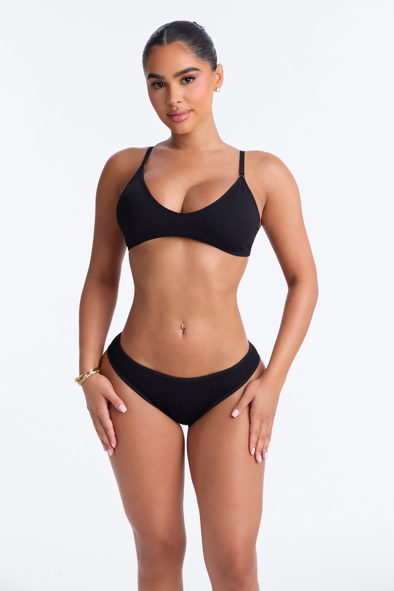 Wirefree Seamless Ribbed Comfort Bralette - Black