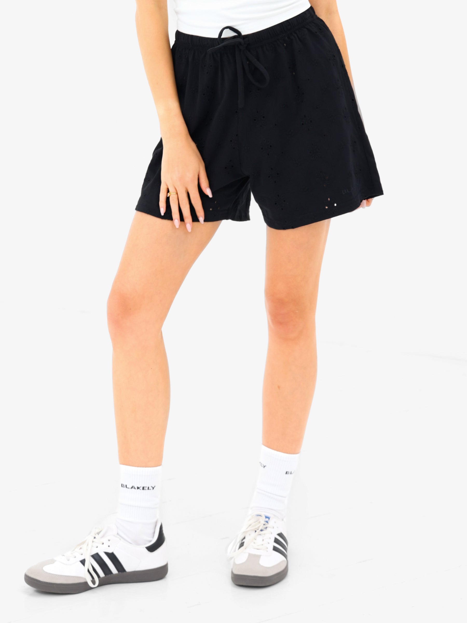 Amina Wide Leg Shorts - Black