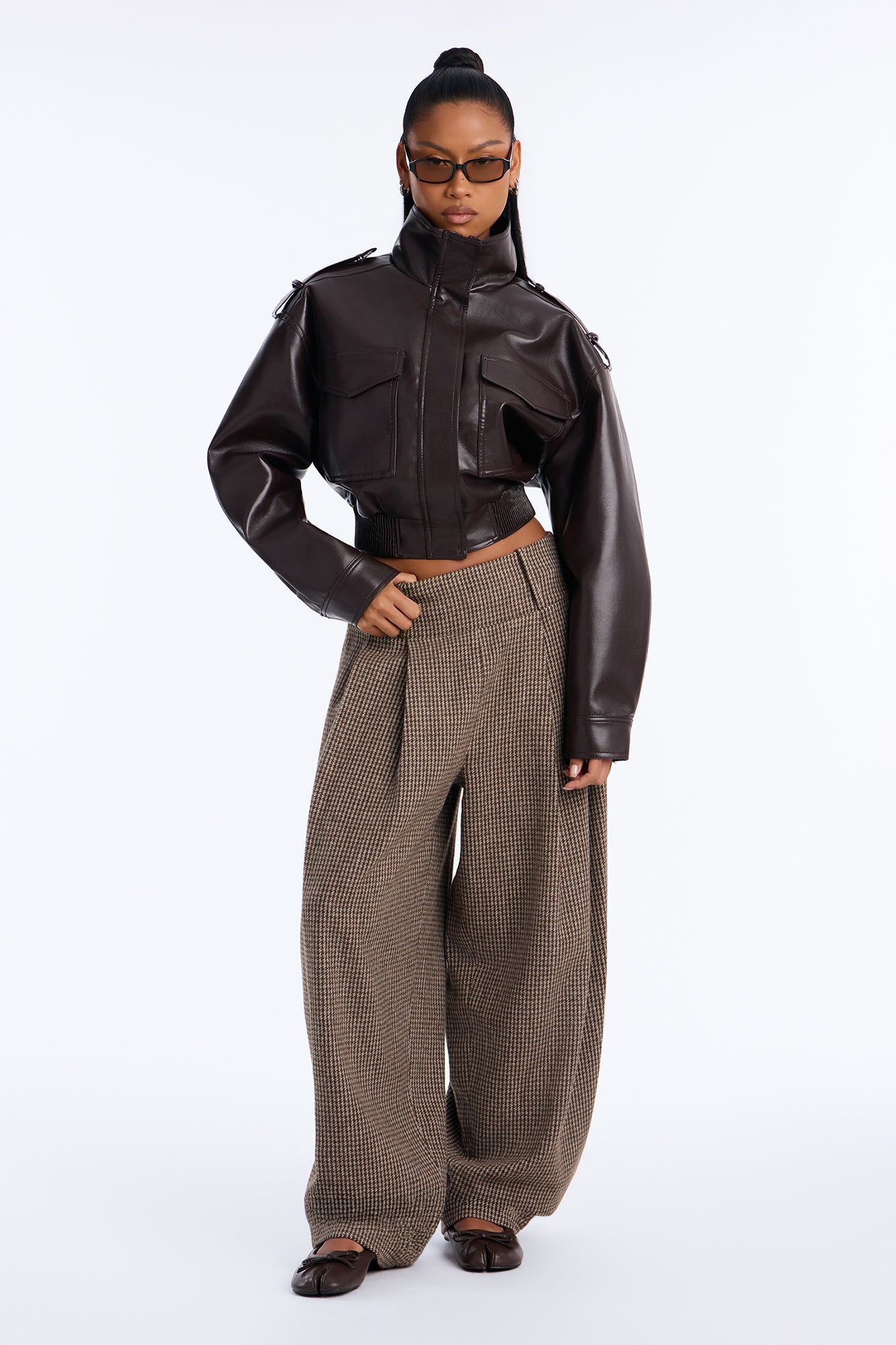 Belle Houndstooth Straight Leg Pleated Trouser - Chocolate