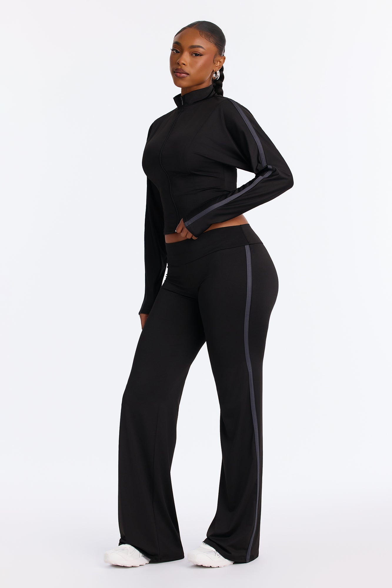 Moving Sporty Zip Front Pant Set - Black