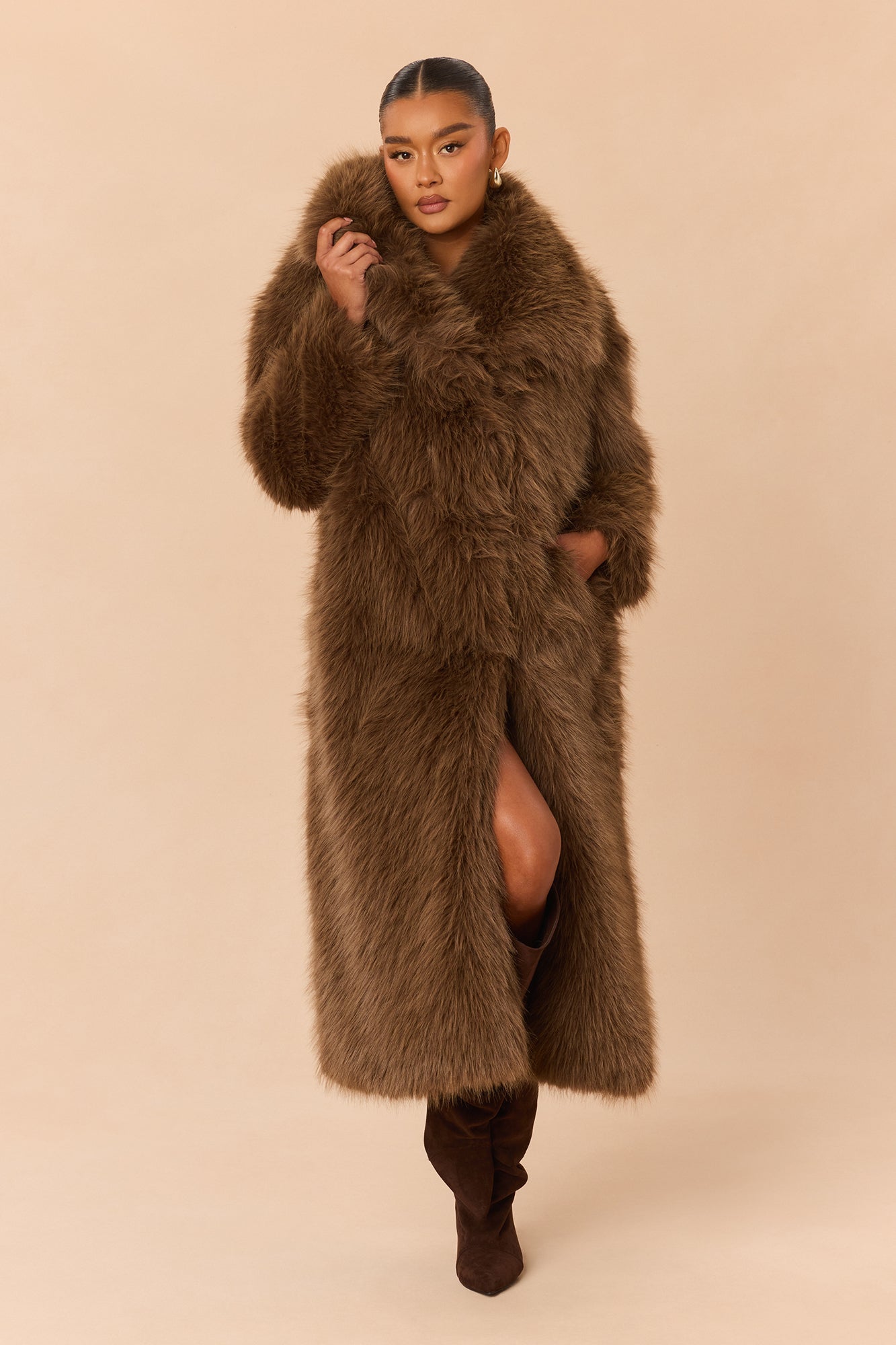 In The Alps Faux Fur Coat - Mocha