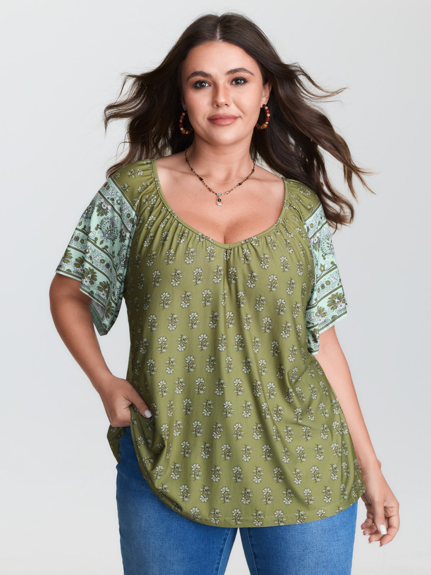 Supersoft Floral Print Flared Sleeve Pleated Knit Top