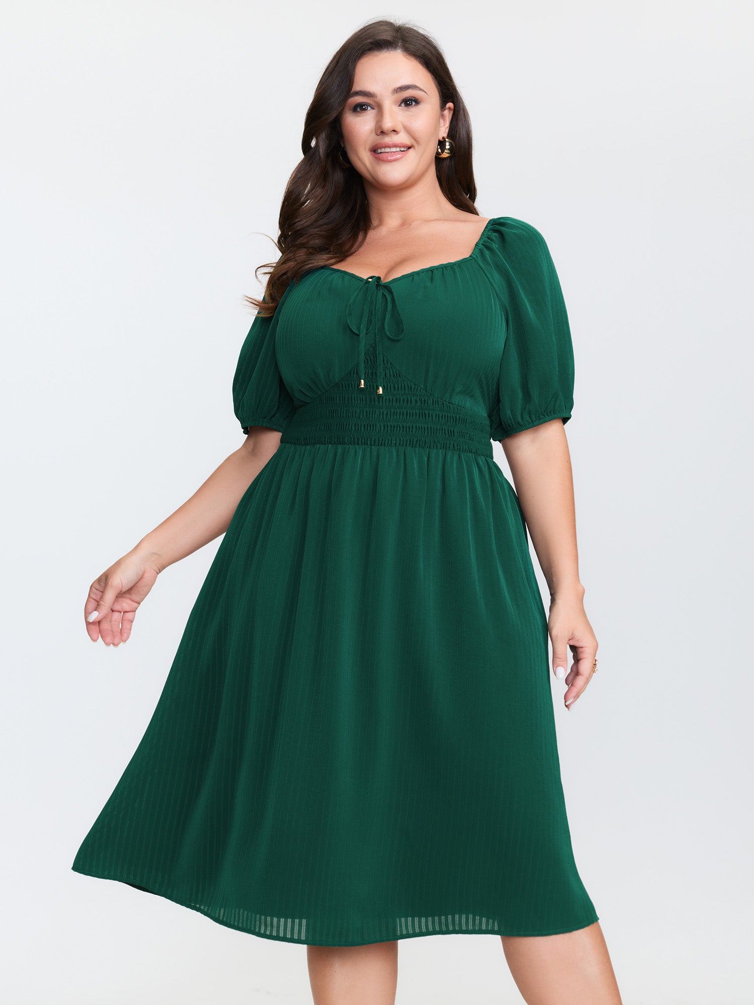 Textured Triangular Cinched Waist Midi Dress