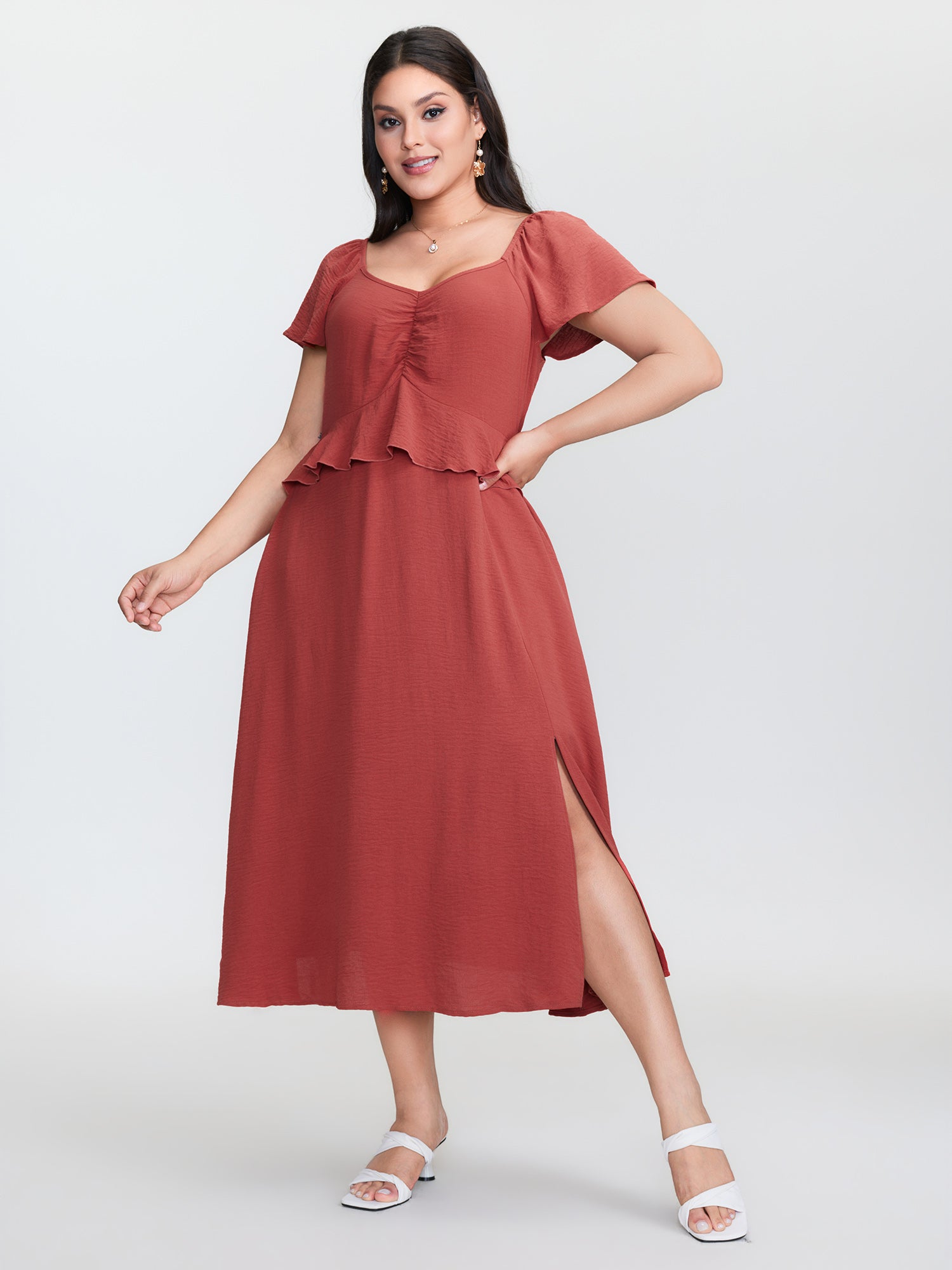 Sweetheart Neckline Cinched-Waist Maxi Dress