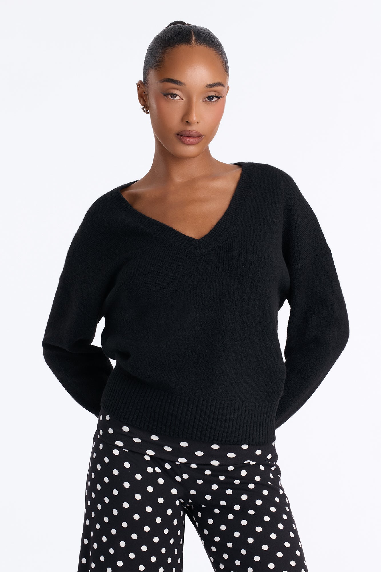 Cecilia Long Sleeve Pullover Sweater - Black