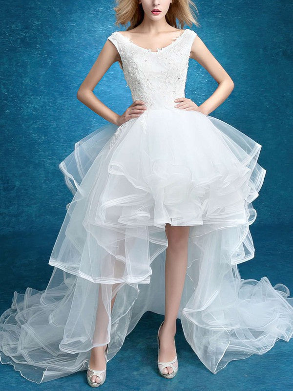 Sexy Hi-Lo A-Line V-Neck Off-The-Shoulder Tulle Wedding Dresses with Ruffles