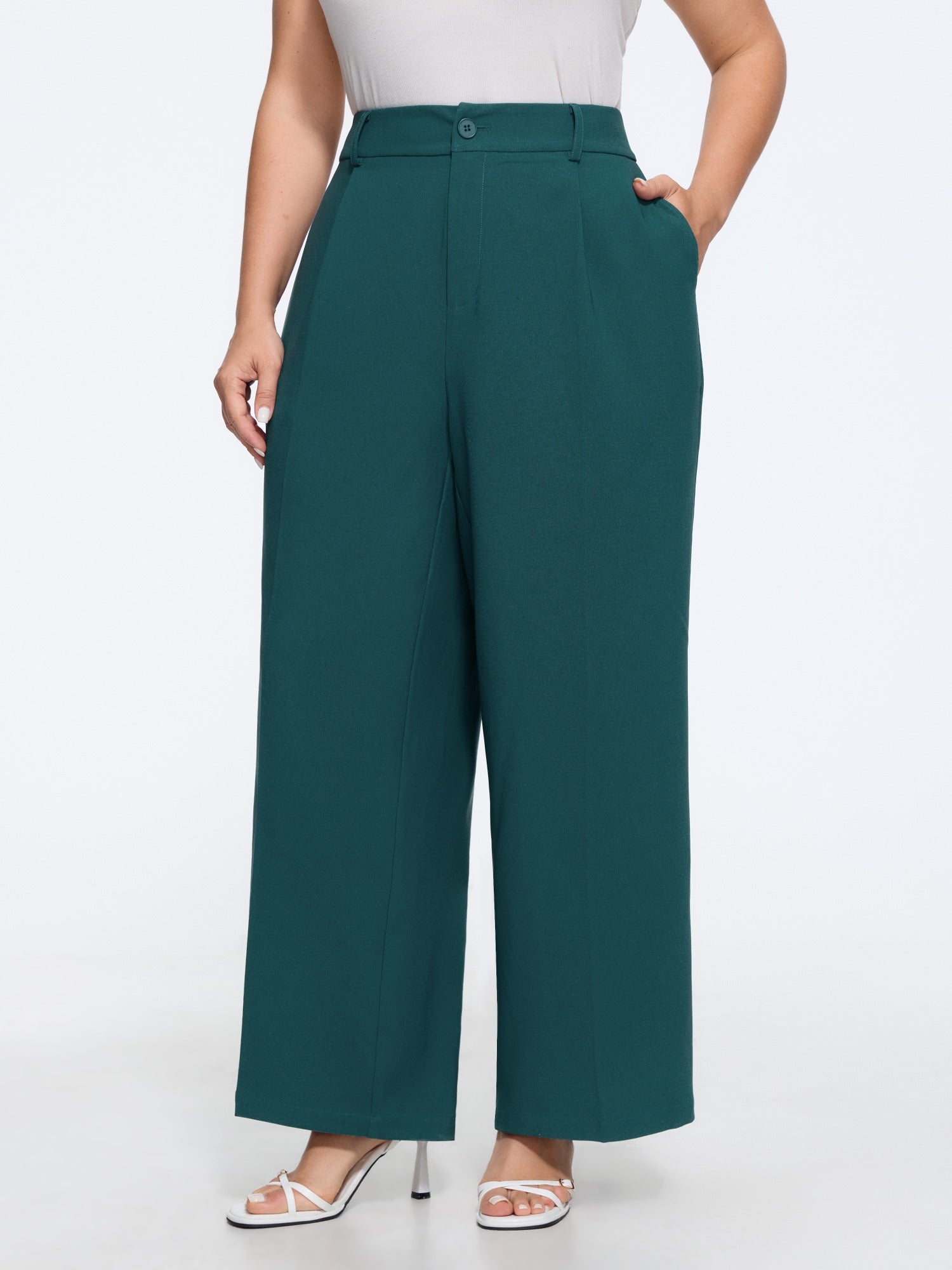 Stretchy Pleated Pockets Straight Leg Pants