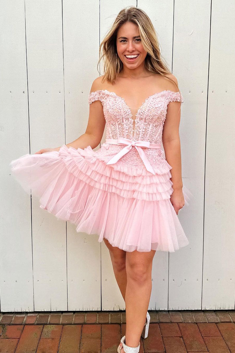 Sparkly Pink Tiered A-Line Tulle Short Homecoming Dress/Mini Dress with Lace