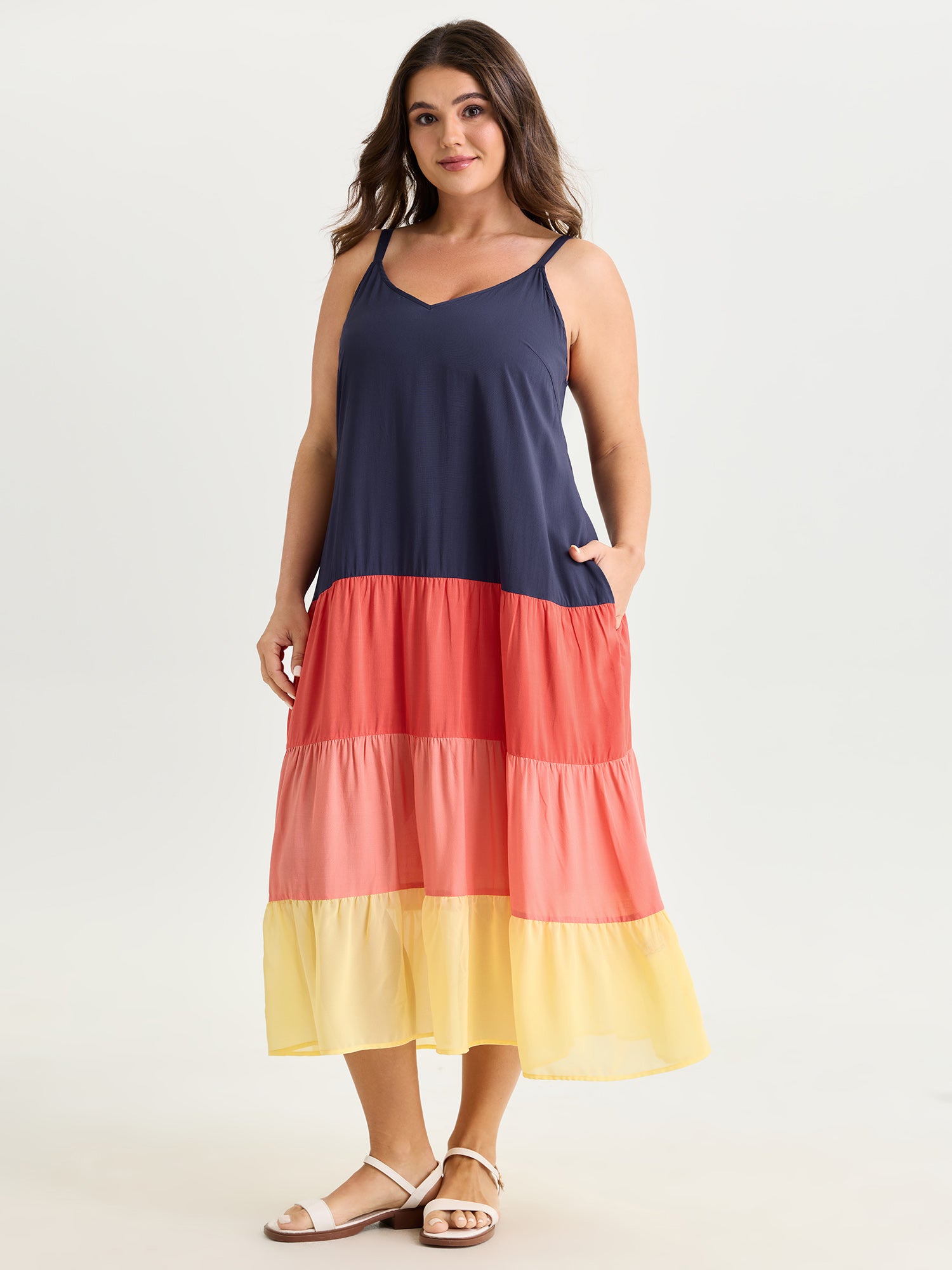 Colorblock Tiered Pockets Cami Midi Dress