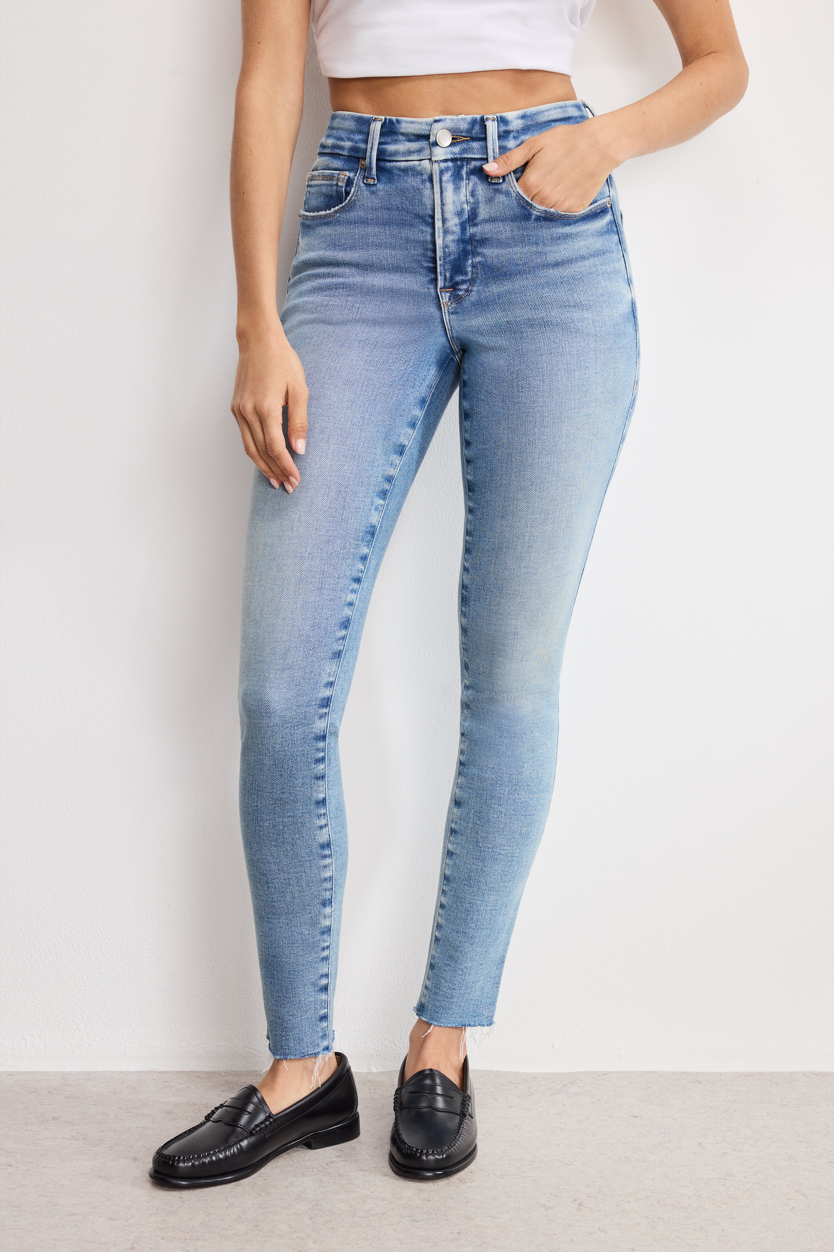 SOFT TECH GOOD LEGS SKINNY JEANS | INDIGO1076