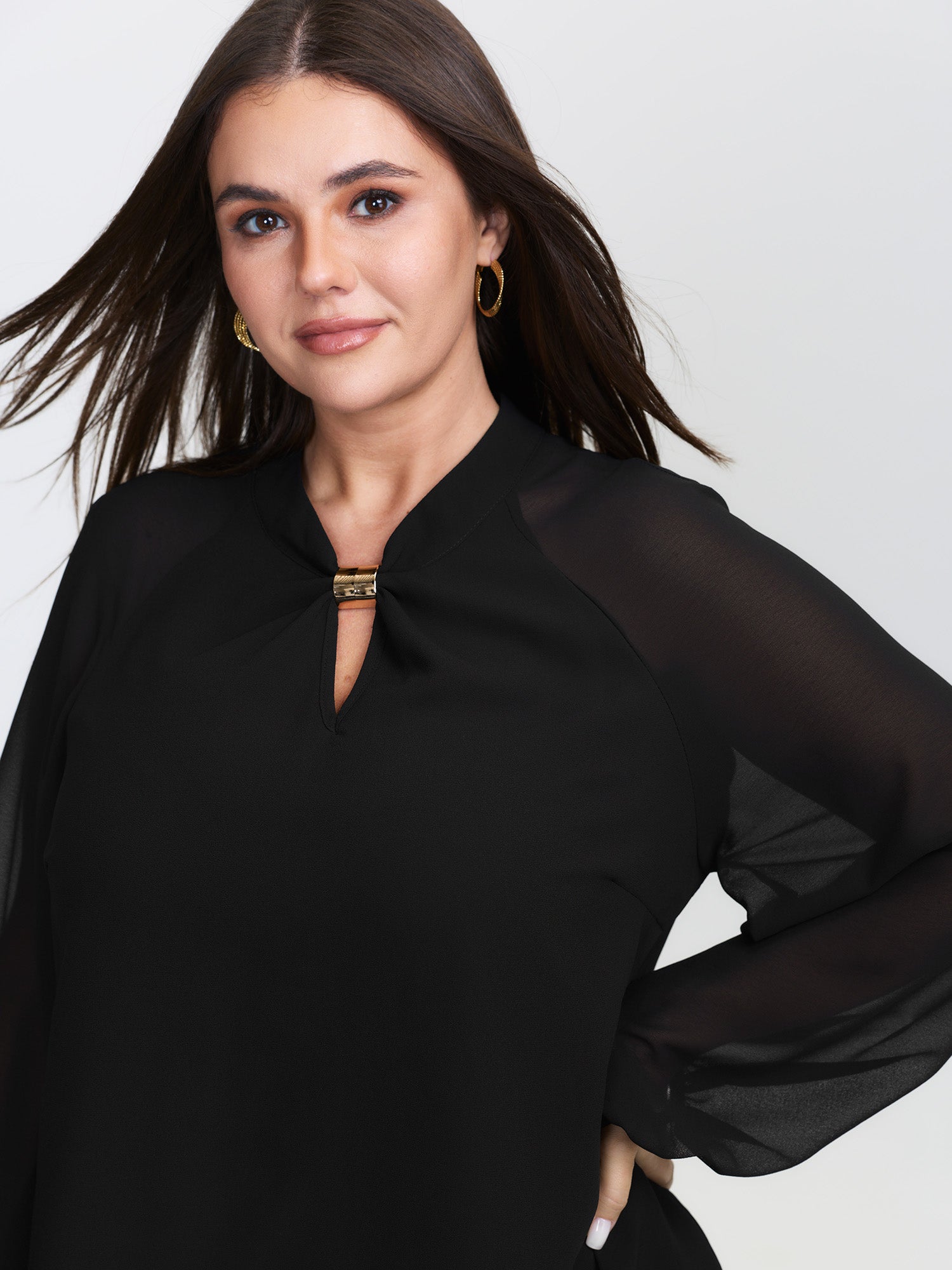 Metal Detail Neckline Flowy Blouse