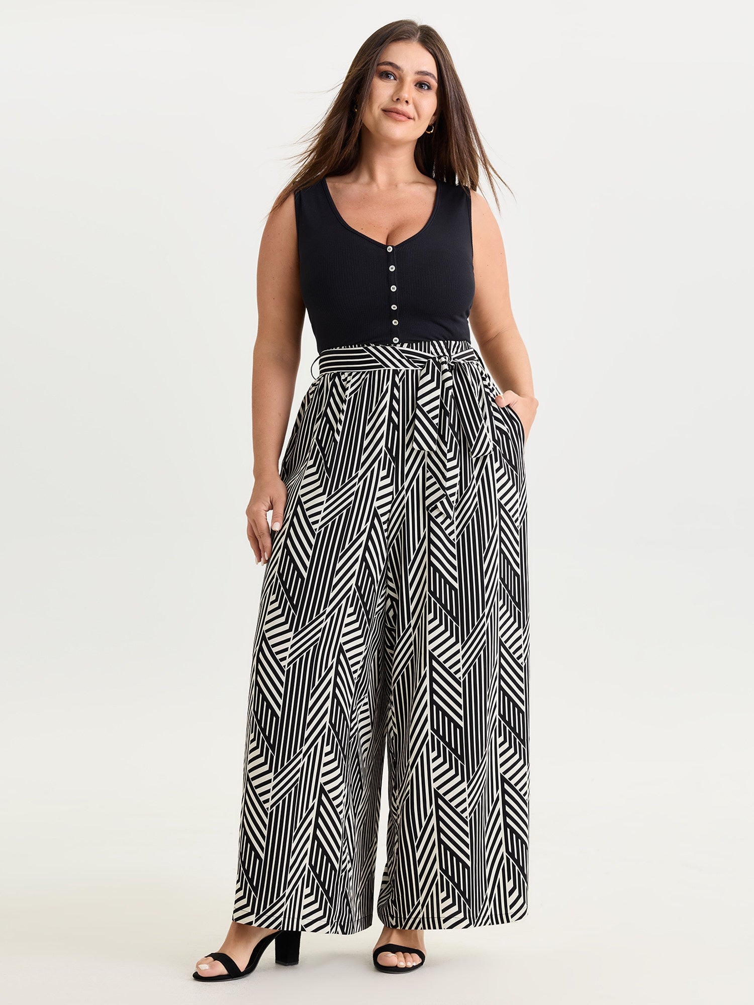 Geometric Print Straight-Fit Pants
