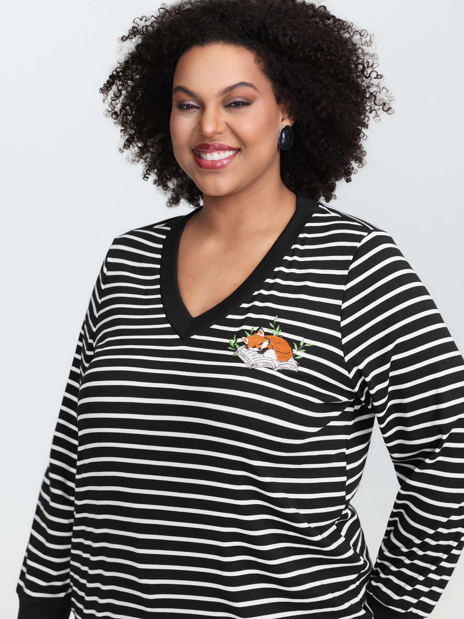 Striped Stretchy V-Neck Sweatshirt