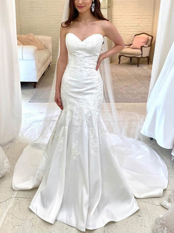 Beautiful Satin Trumpet Sweetheart Strapless Wedding Dresses with Appliques