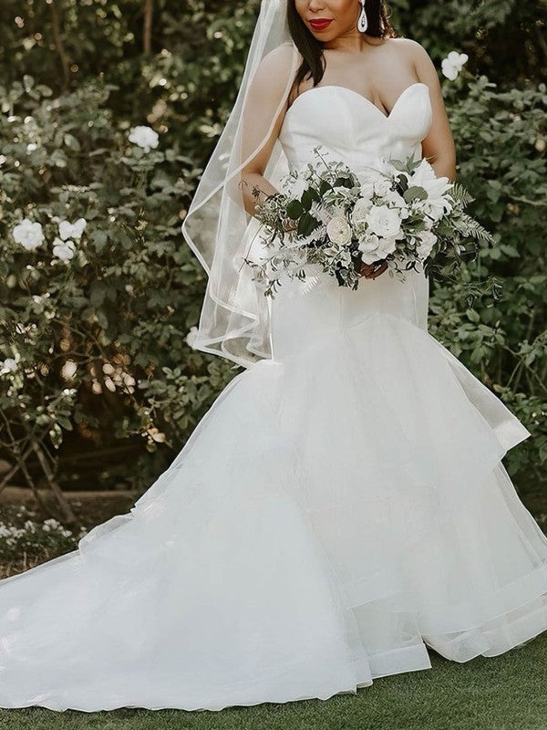 Beautiful Strapless Sleeveless Sweetheart Tulle Trumpet Court Train Wedding Dresses