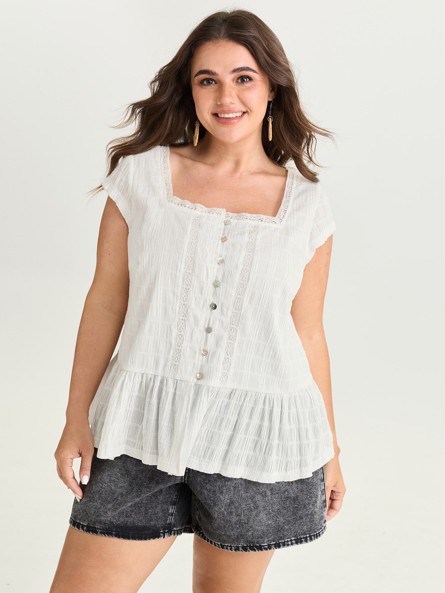 Lace Trim Sheer Ruffled Hem Blouse