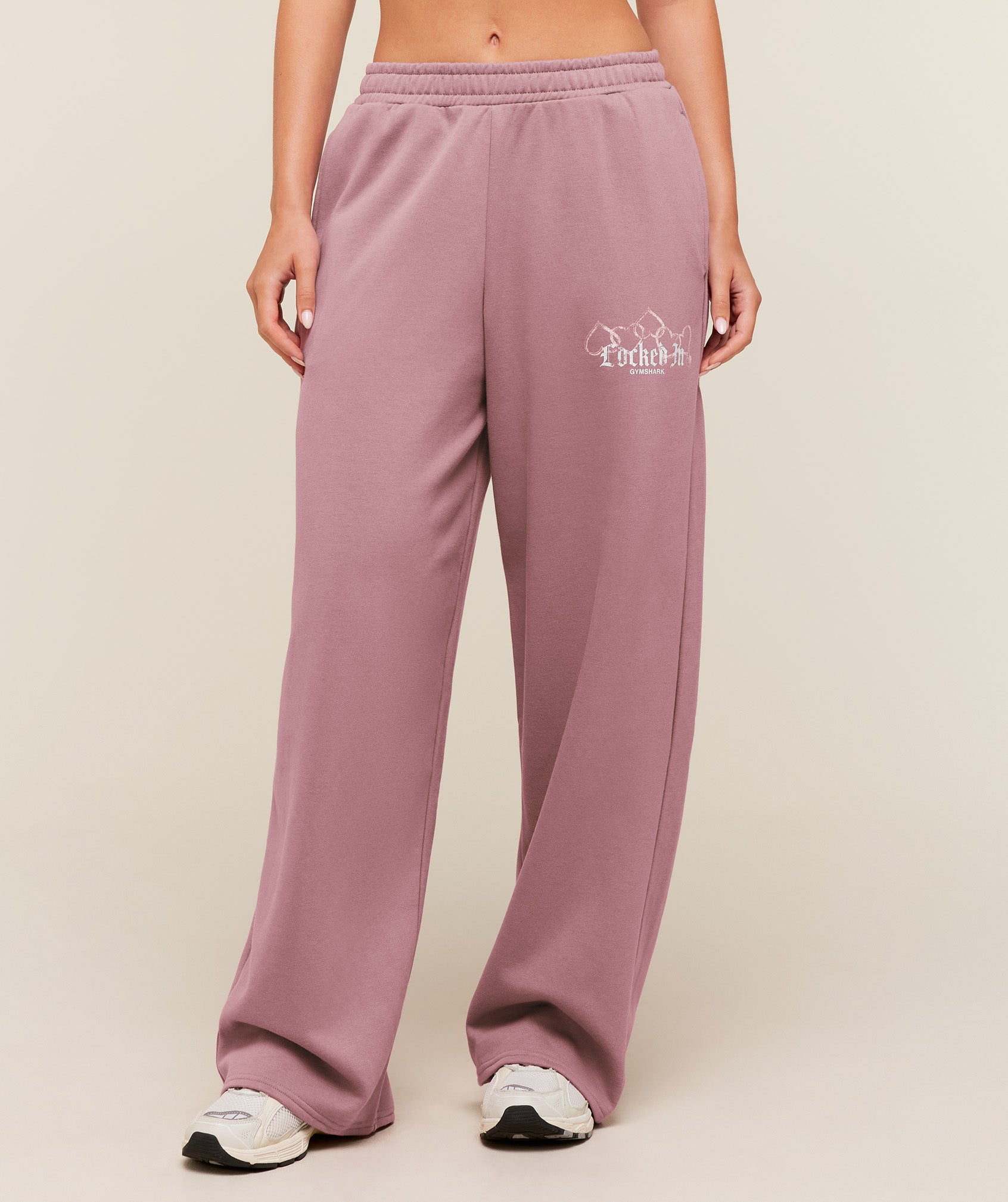 Gymshark Locked In Graphic Jogger - Calm Pink