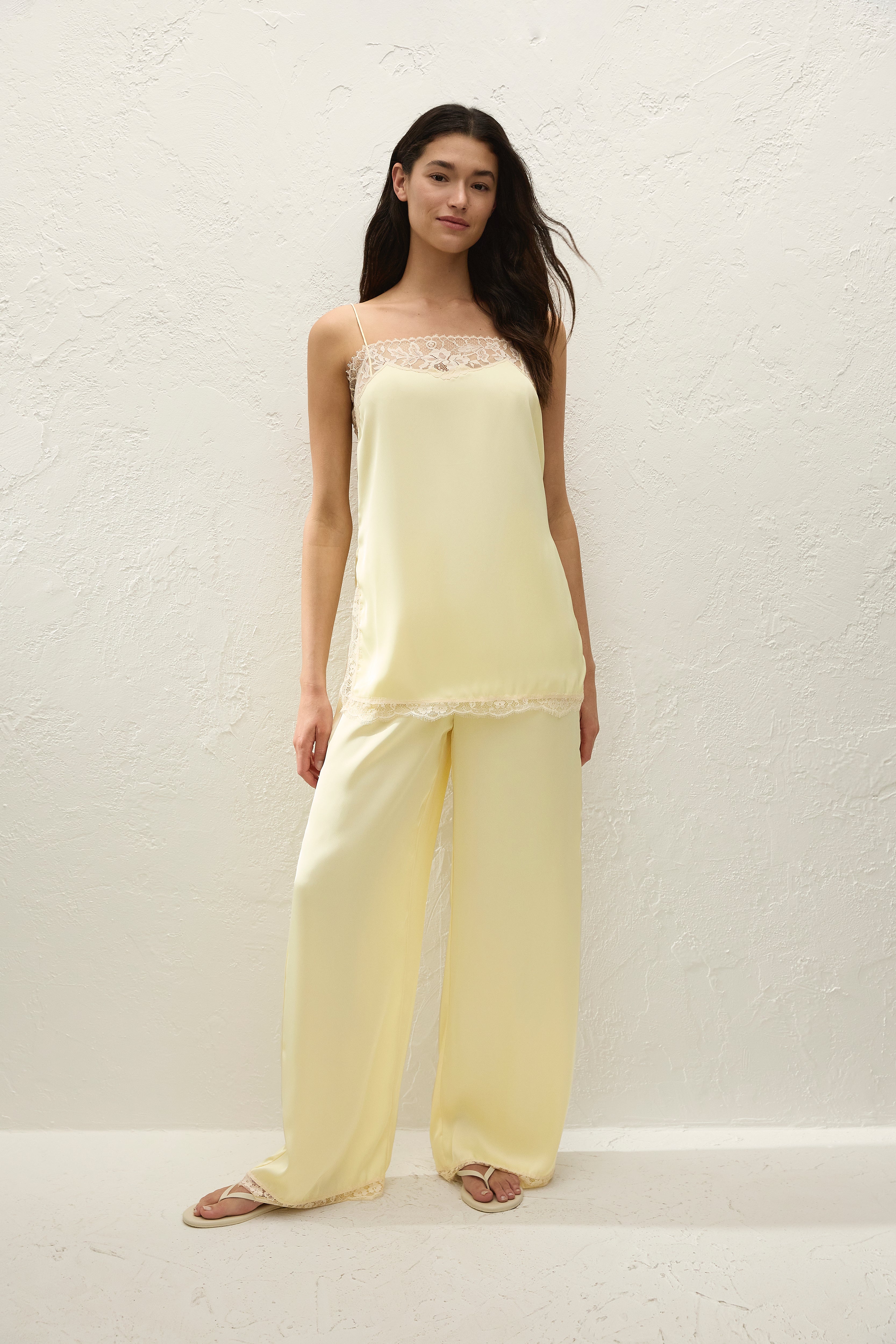 Adnina Pant Lucia Lace