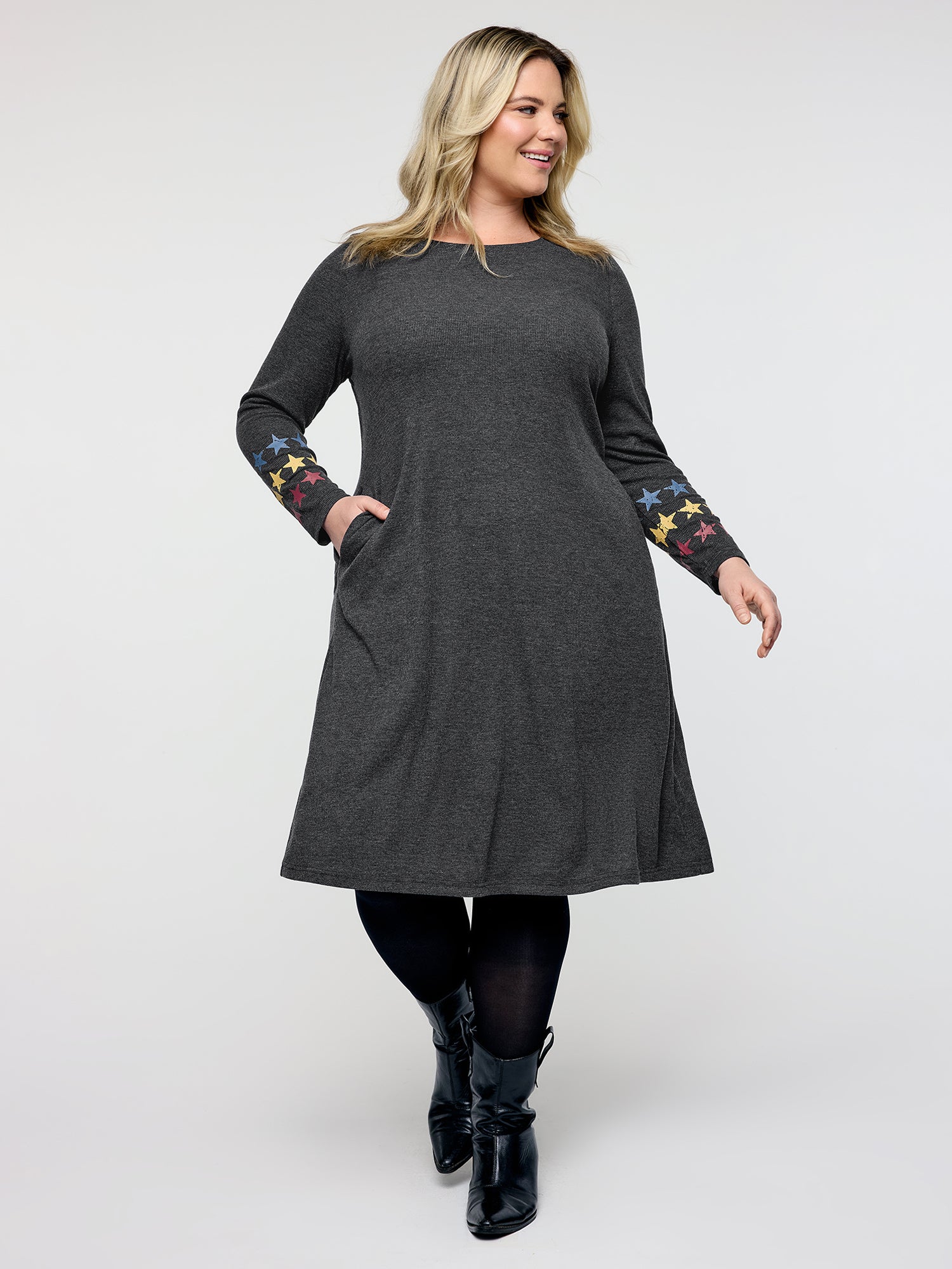 Ribbed Star Print Sleeve Pockets Midi Dress