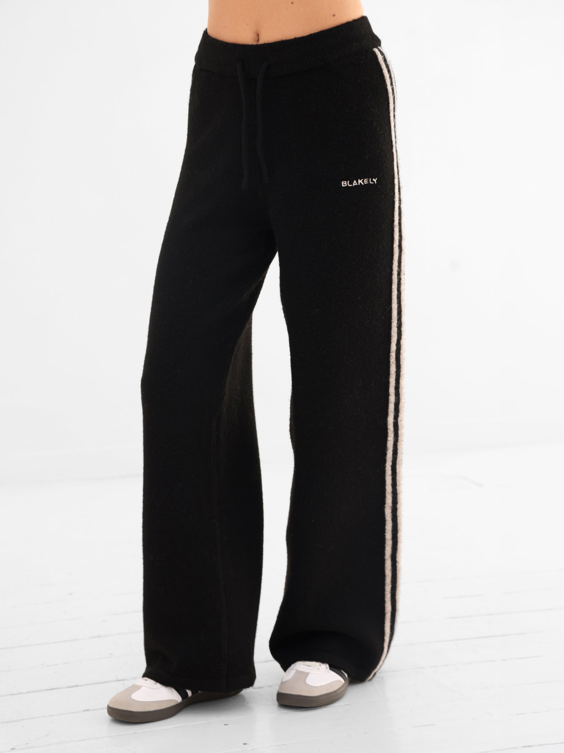 Naya Striped Knitted Trousers - Black