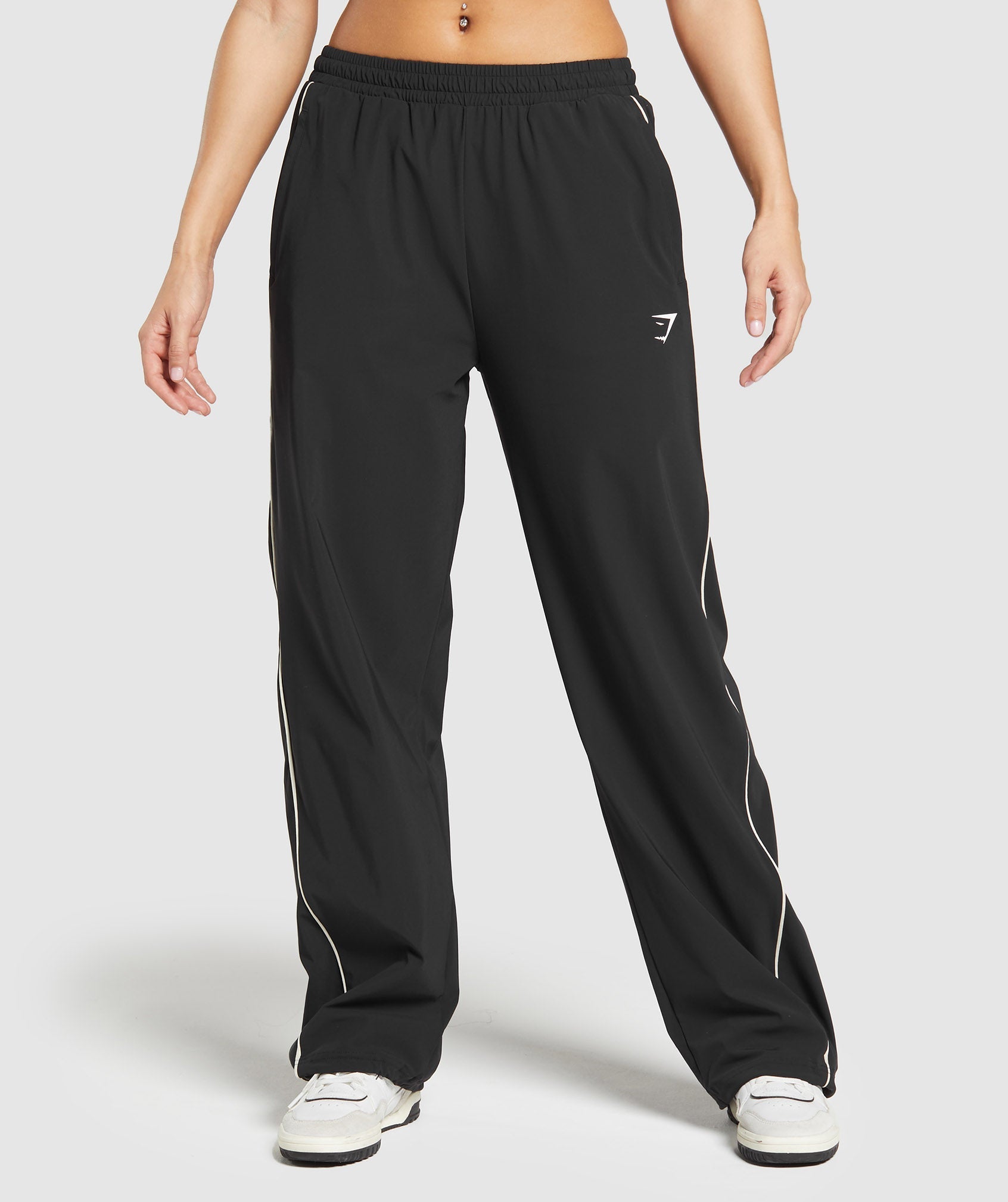 Gymshark Stitch Feature Woven Pant - Black