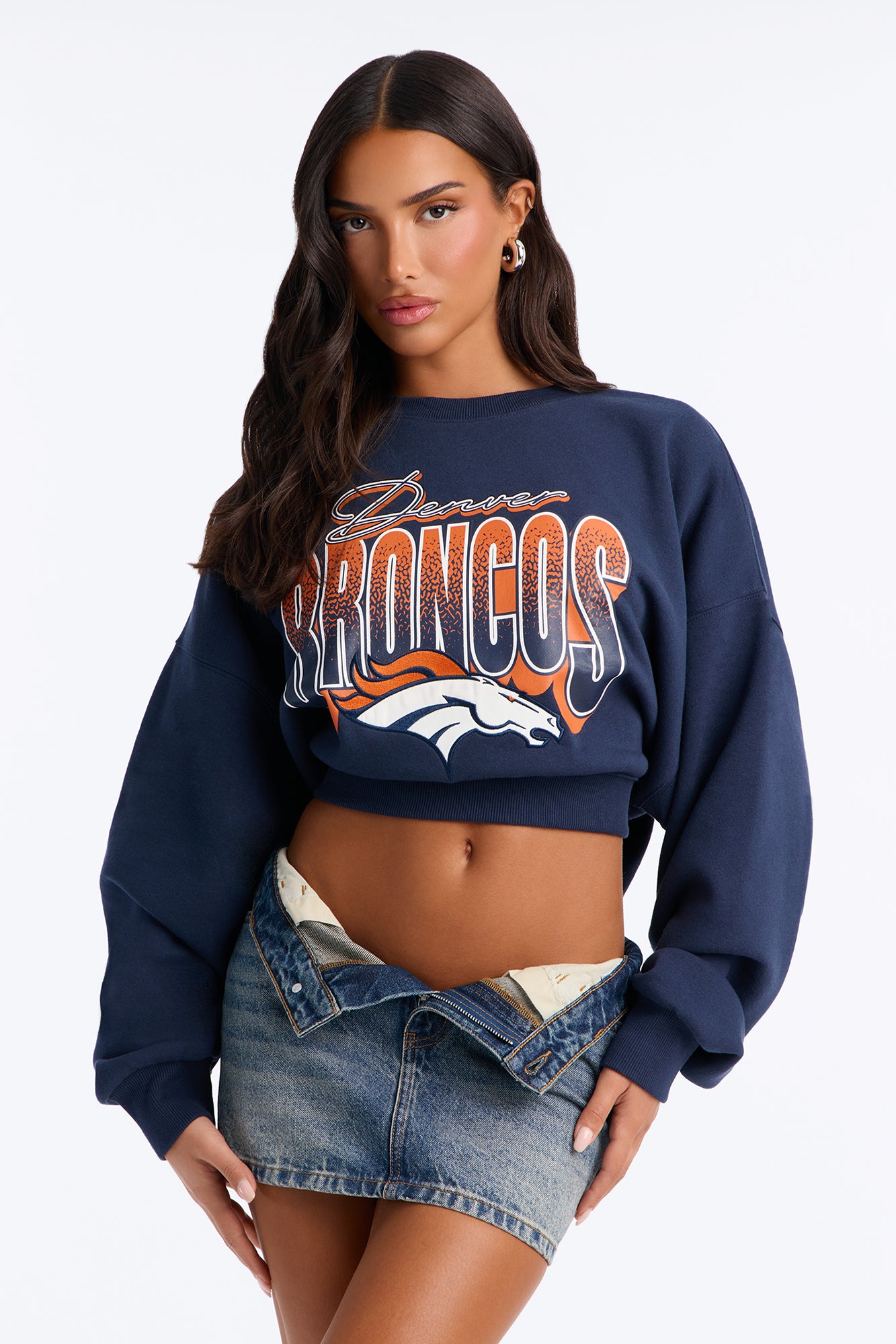 NFL Denver Broncos Curved Hem Sweatshirt - Navy