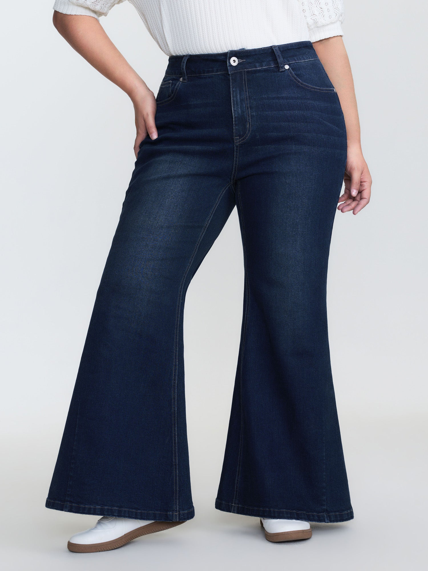 Stretchy Mid-Rise Flared Jeans