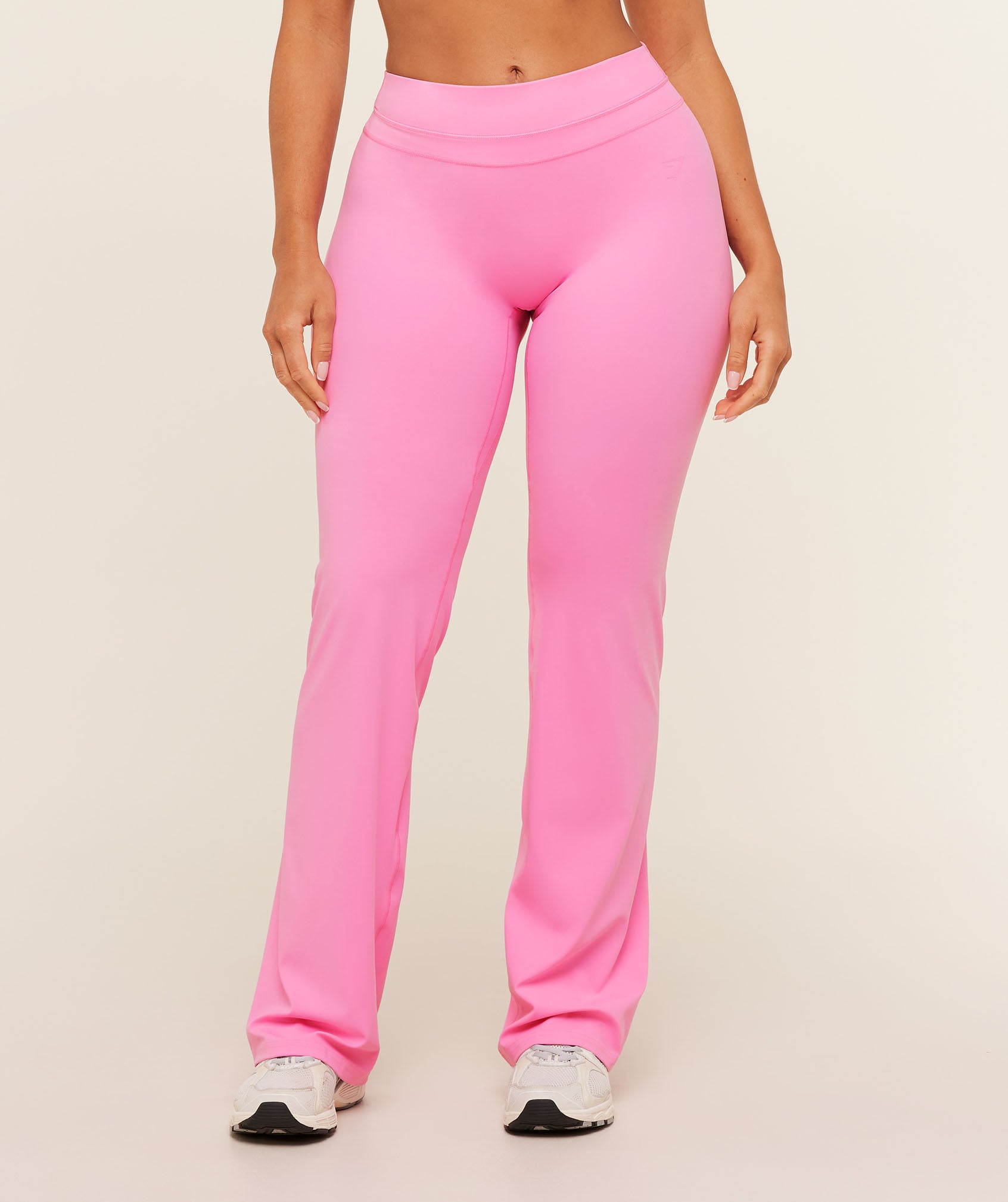 Gymshark Whitney Mid Rise Flared Legging - Focus Pink