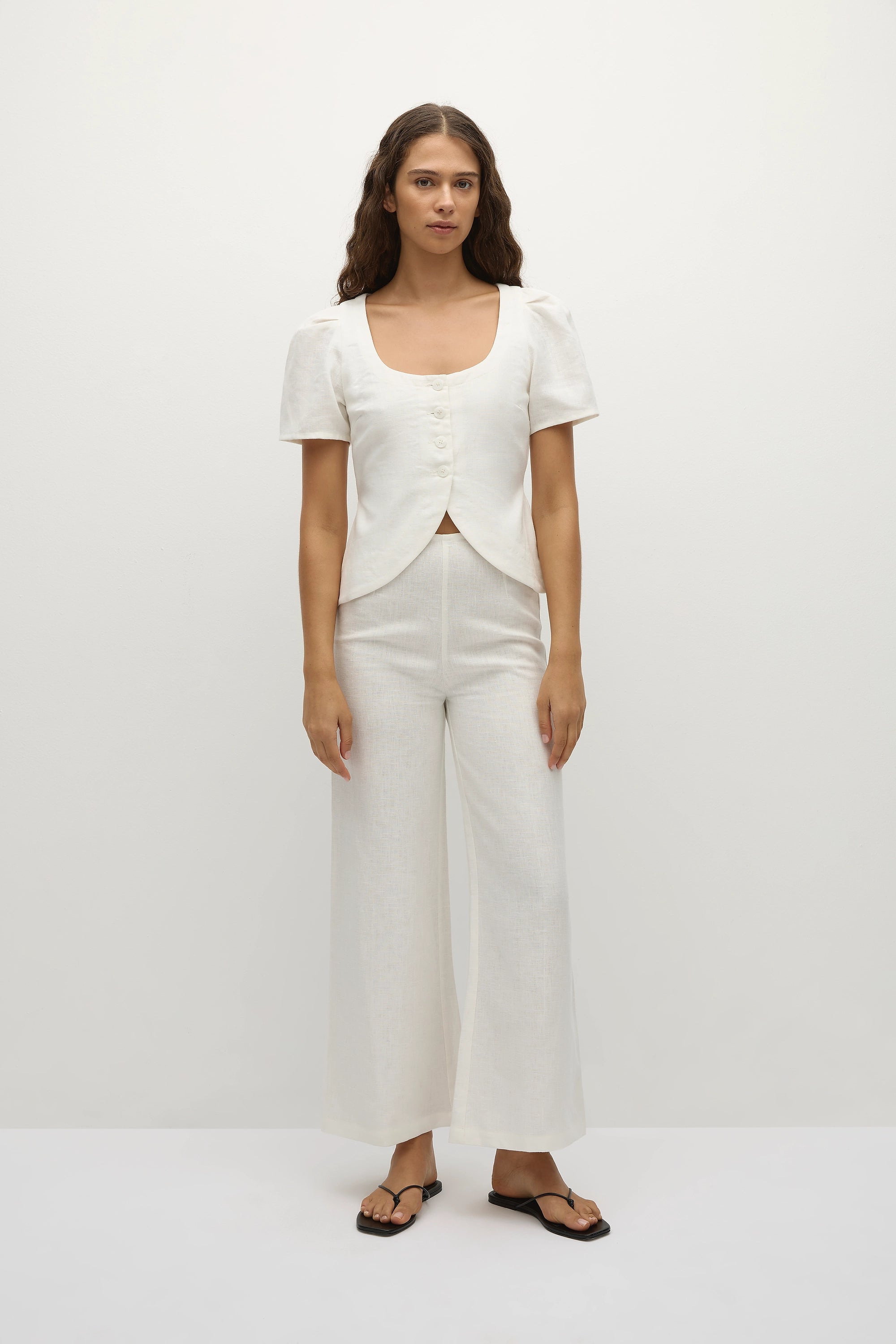 Audrey Vest White