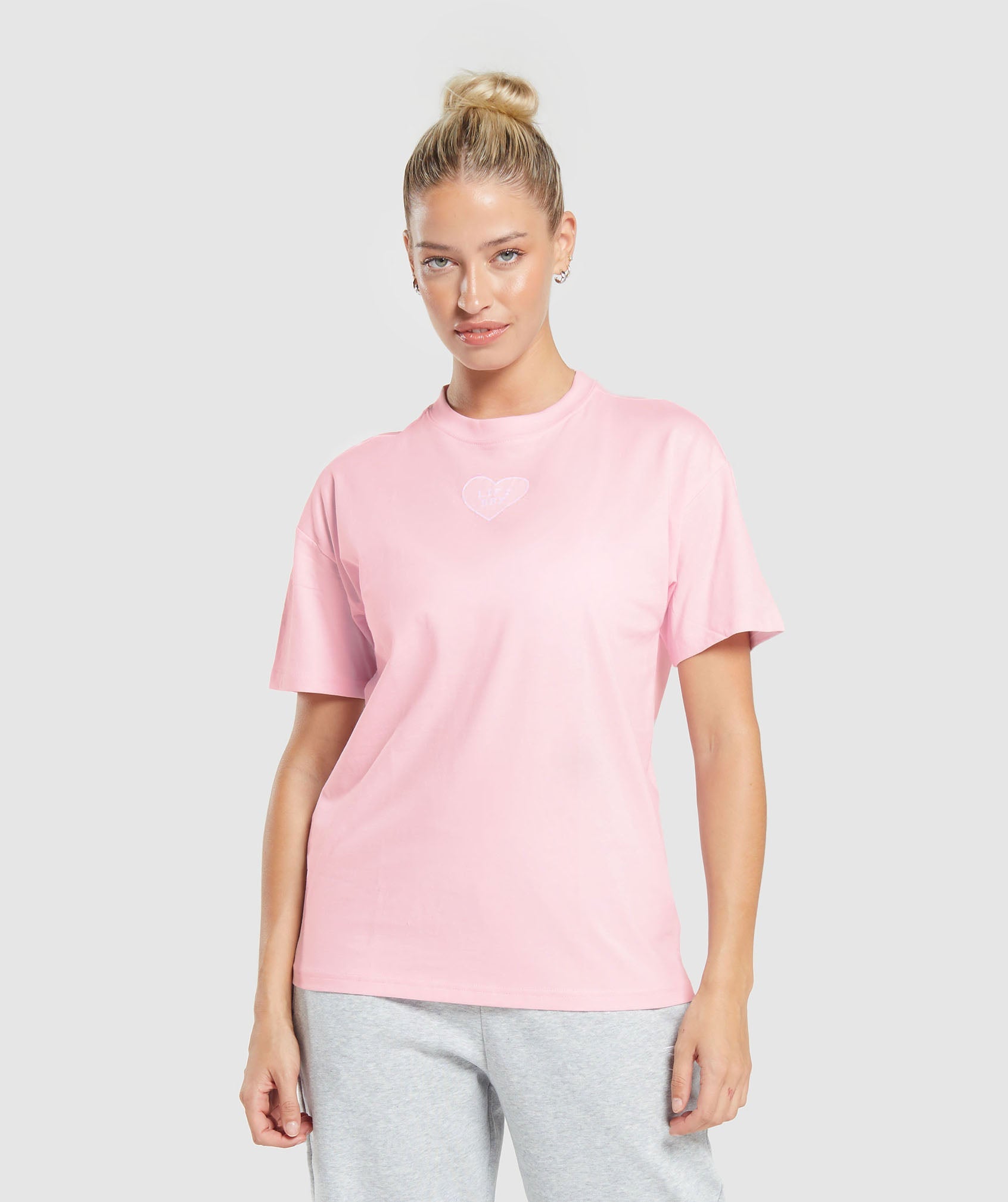 Gymshark Love Hearts Oversized T-Shirt - Dolly Pink