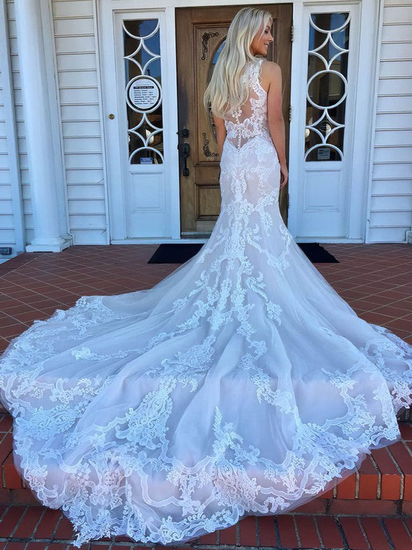 Fabulous Mermaid Sleeveless V-Neck Tulle Chapel Train Wedding Dresses with Appliques