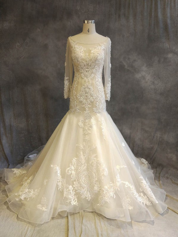 Exquisite Trumpet Long Sleeves Organza Chapel Train Wedding Dresses