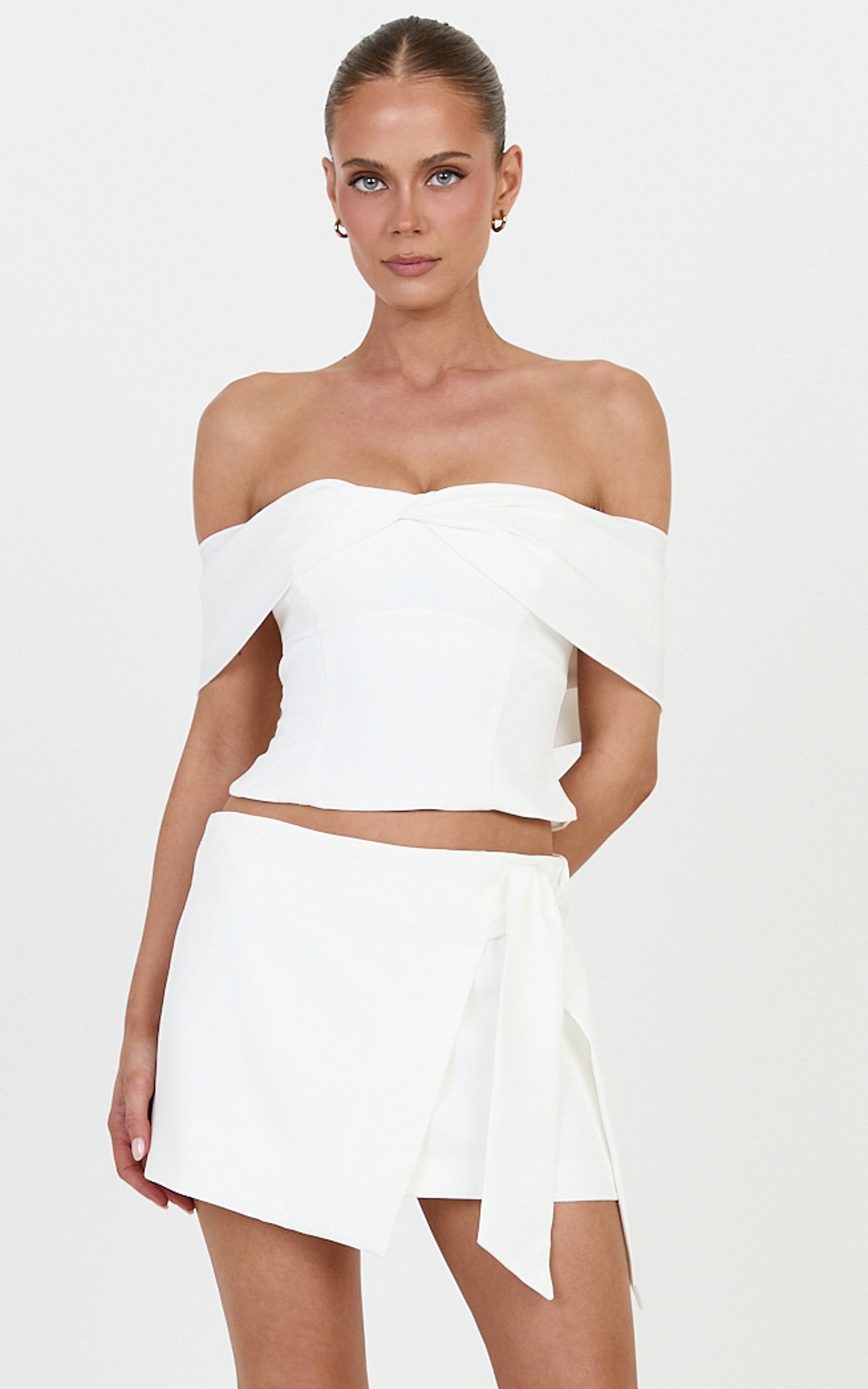 Sabrina Top - Off The Shoulder Twist Neck Top in Off White