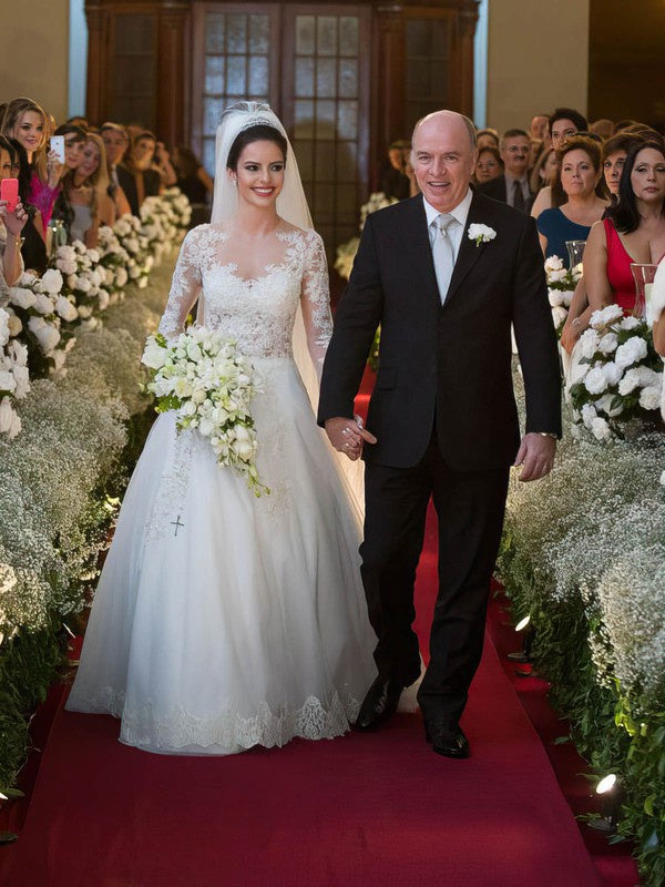 Elegant Ball Gown Long Sleeves Lace Wedding Dresses with Appliques