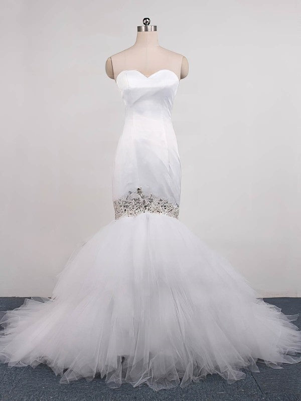 Beautiful Strapless Trumpet Sweetheart Tulle Court Train Wedding Dresses