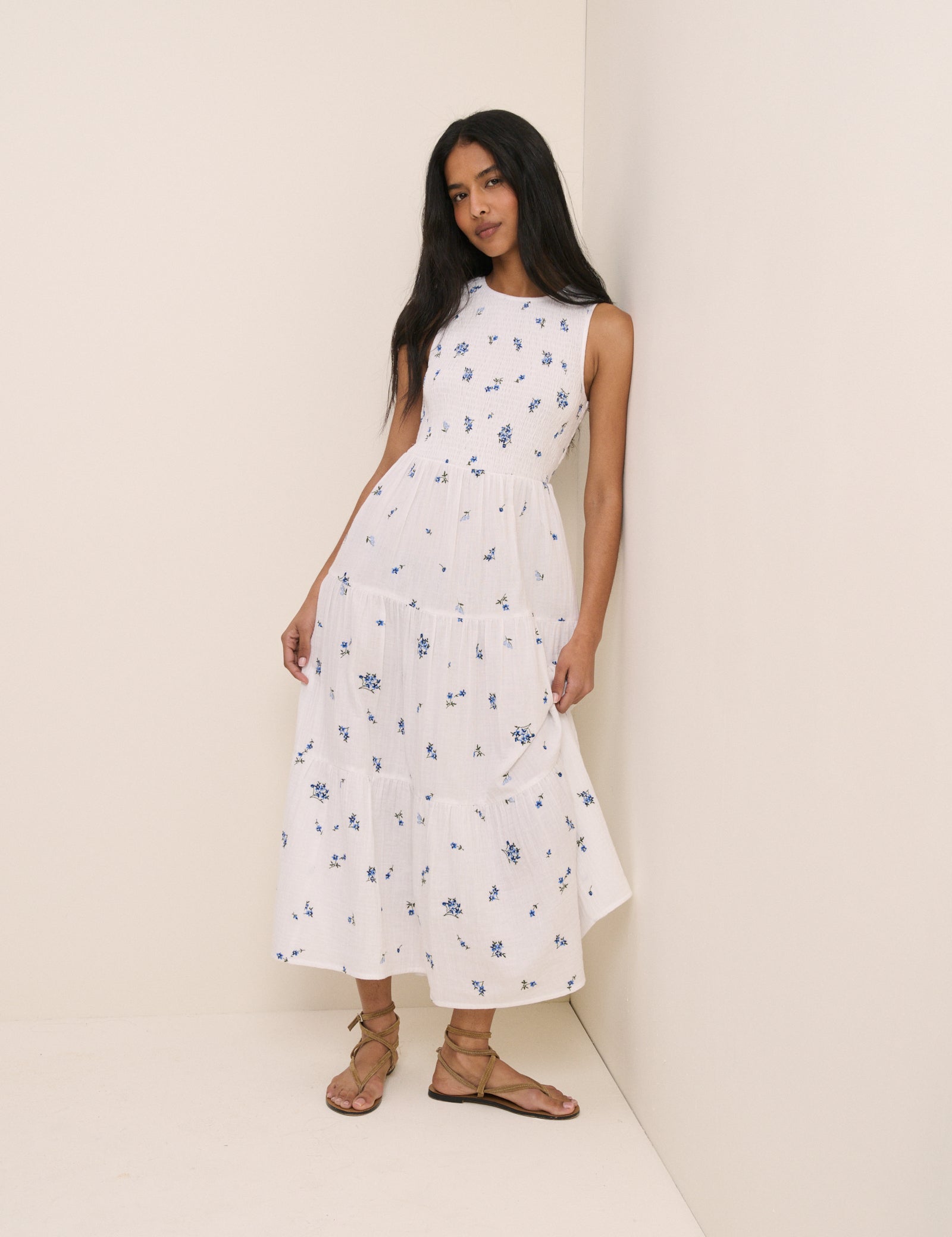 White Floral Embriodered Charlie Midi Dress