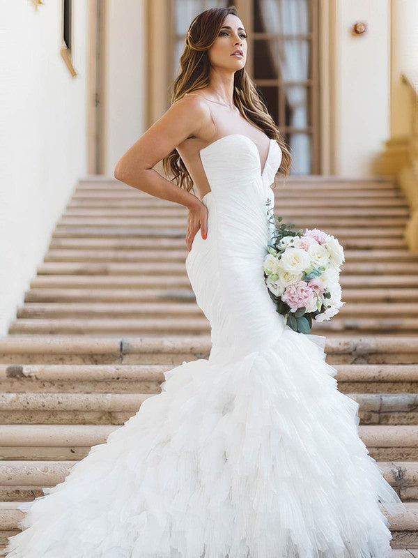 Sexy Mermaid Sleeveless Tulle Wedding Dresses with Cascading Ruffles
