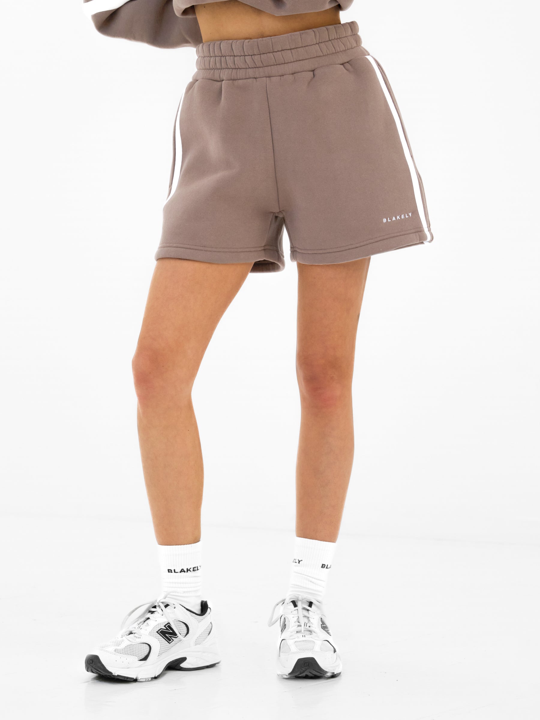 Lily Jogger Shorts - Light Brown