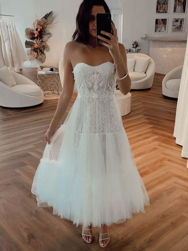 Sexy A-Line Sweetheart Strapless Appliques Lace Ankle-Length Wedding Dresses