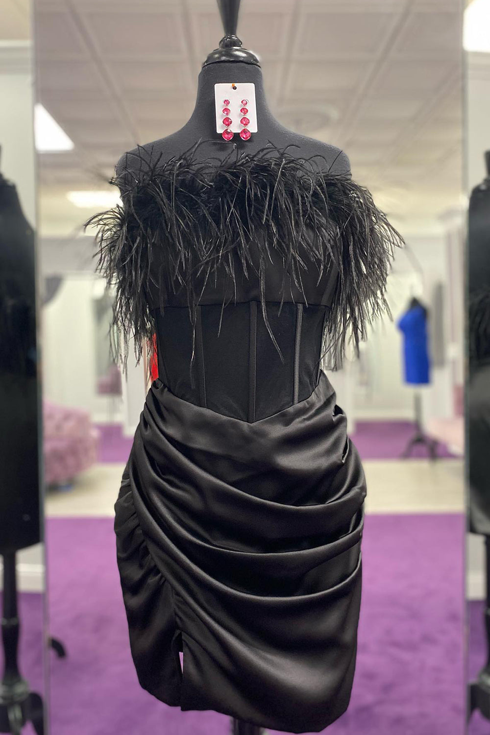Black Corset Strapless Tight Short Homecoming Dress/Mini Dress with Feathers