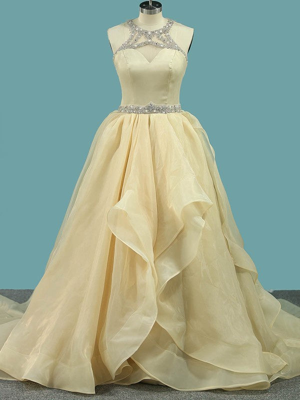Beautiful Jewel Sleeveless Organza Ball Gown Wedding Dresses with Sweep Train