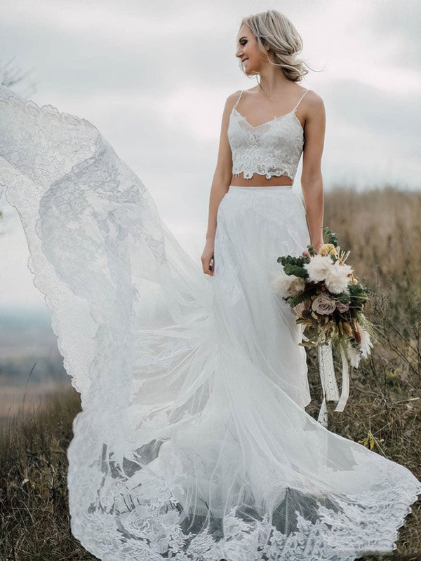 Sexy Two-Piece A-Line V-Neck Spaghetti Straps Sleeveless Lace Wedding Dresses with Appliques