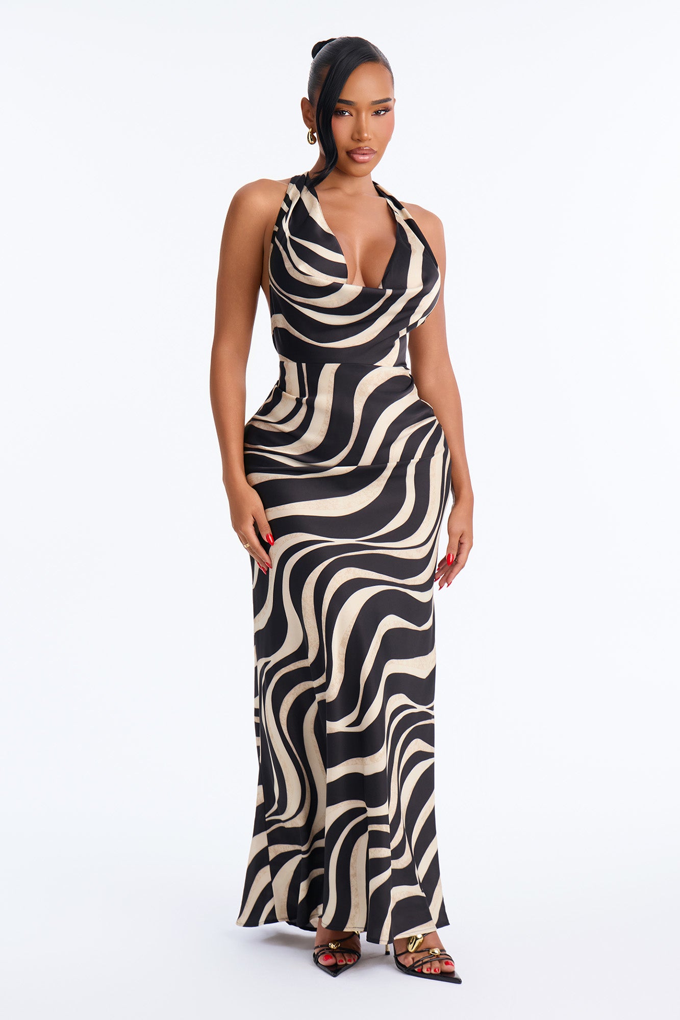 Jenni Printed Backless Maxi Dress - Black/White