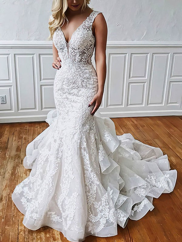 Gorgeous Tiered V-Neck Sleeveless Organza Trumpet Wedding Dresses with Chapel Train